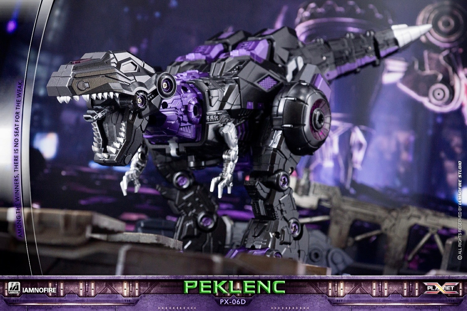 Planet X PX-06D Peklenc Hi-Res Toy Photography by IAMNOFIRE
